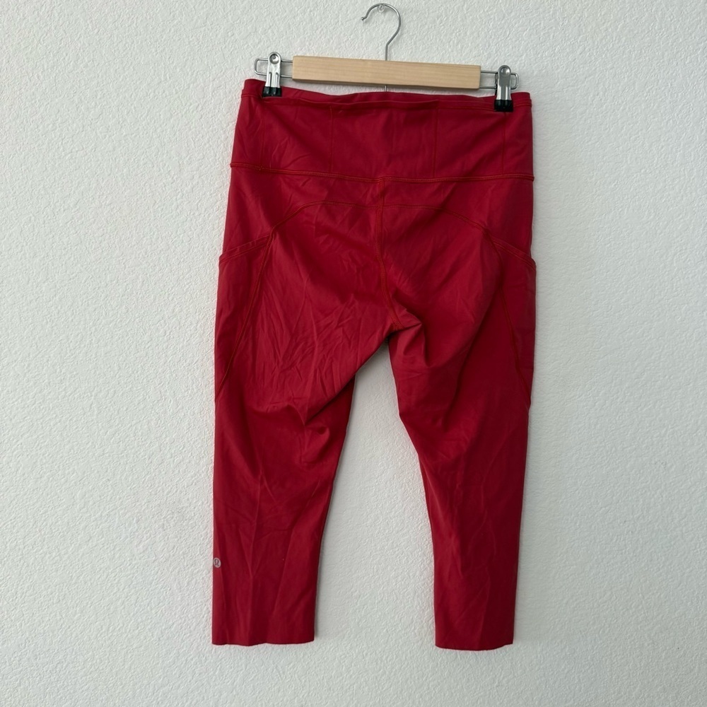 Lululemon- Fast & Free Crop II * Nulux *19- Size 10 - Picture 6 of 8